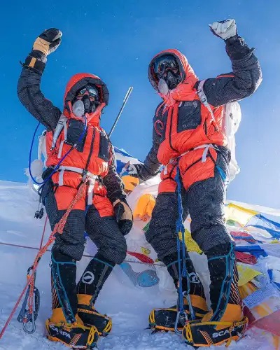 Scott Lehmann And Shayna Unger On Mt Everest